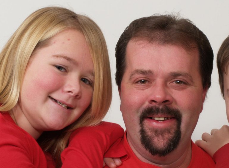 Ashlee Bradbury, shown with father Terry, died during preparation for surgery.