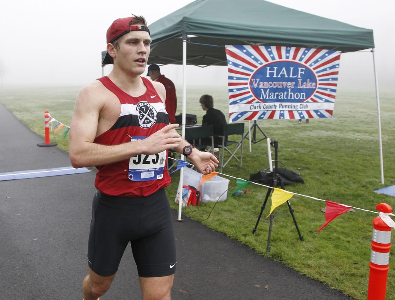 Patrick Reaves was the men's winner of the Vancouver Lake Half Marathon on Sunday, Jan. 25, 2015. He finished with a time of 1 hour, 10 minutes, 57 seconds.