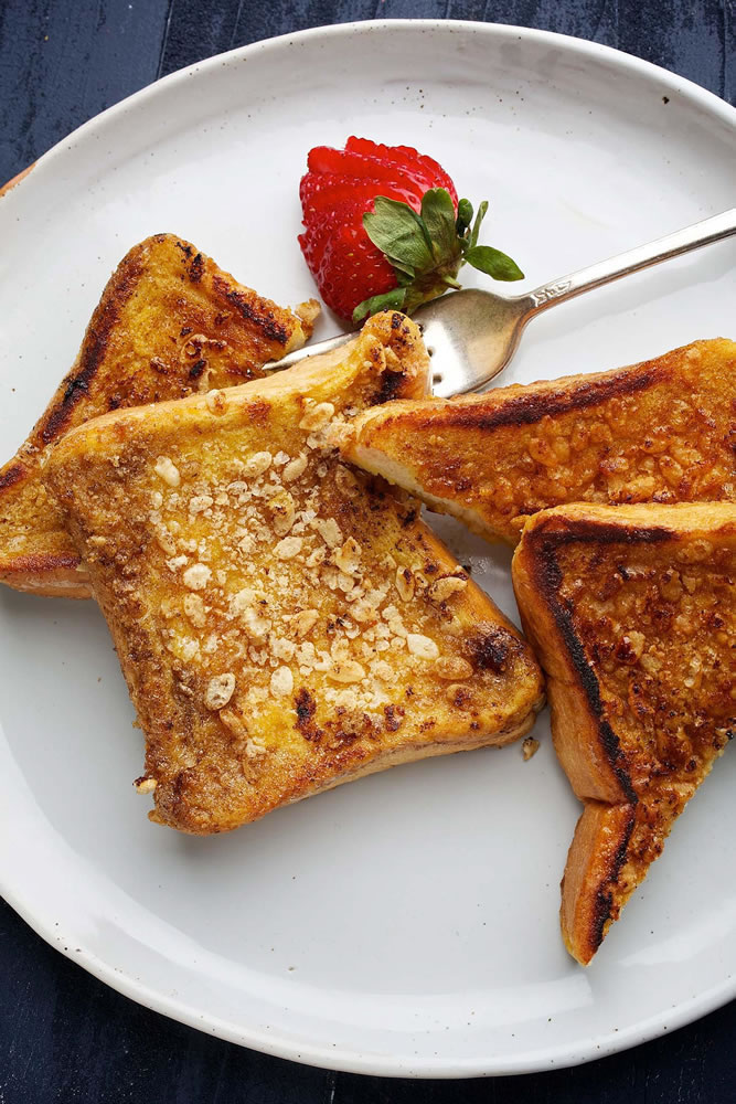 Bread, gilded: Deluxe Cinnamon French Toast.