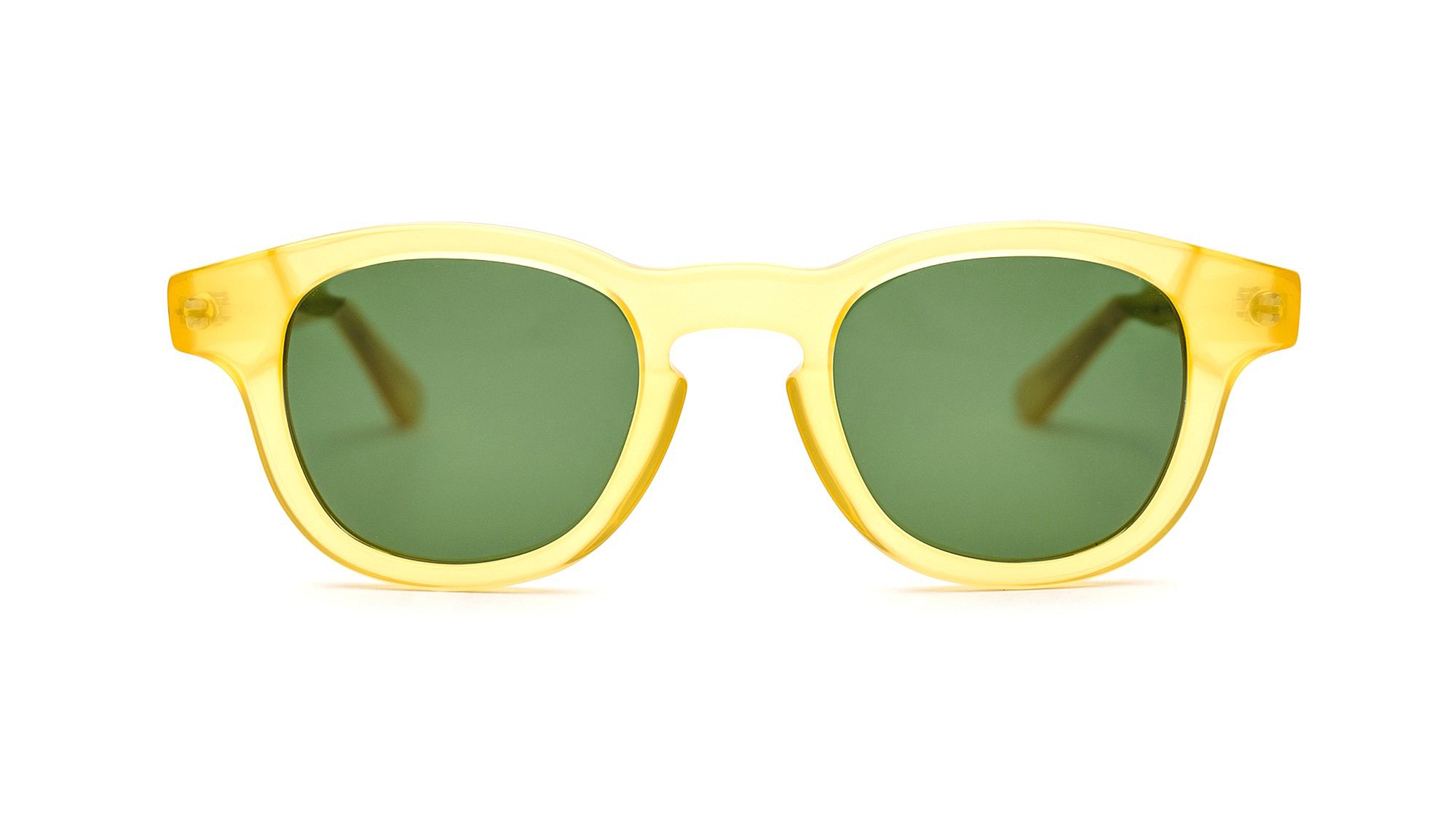 Quattrocento's Twice Ventura unisex sunglasses are available in a variety of colors.