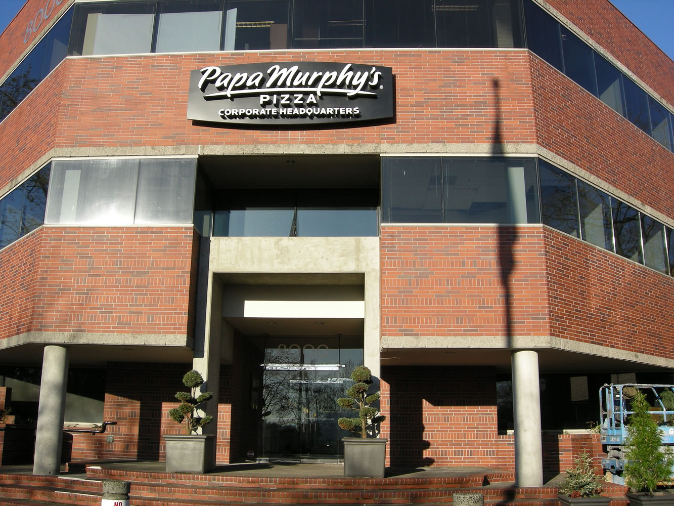 Papa Murphy's international corporate headquarters is at 8000 N.E.