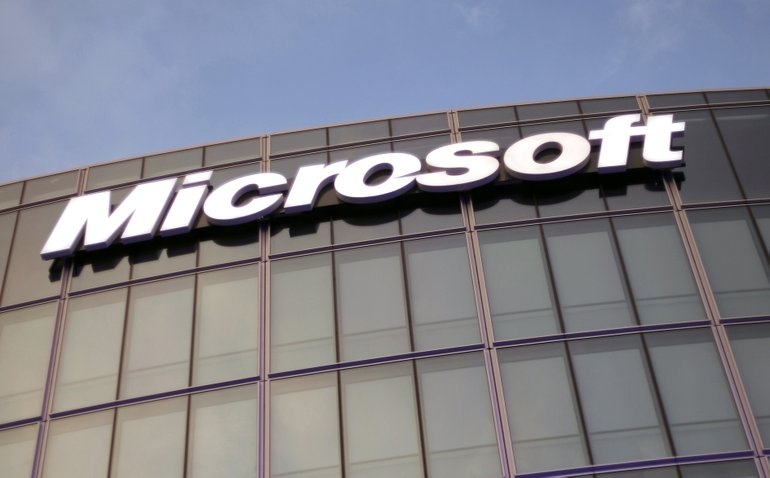 Microsoft is asking the Supreme Court to overturn a $290 million judgment.