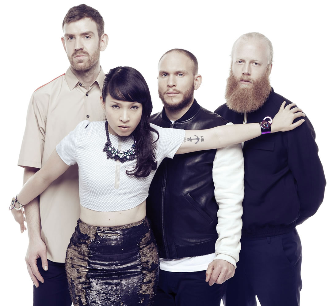 Marco van Rijt
Little Dragon, a band of three Swedish men -- Erik Bodin, Fredrik K?llgren Wallin and H?kan Wirenstrand -- fronted by the petite Yukimi Nagano, seems quiet in interviews, but onstage the group is all energy and has gained an eclectic popularity.
