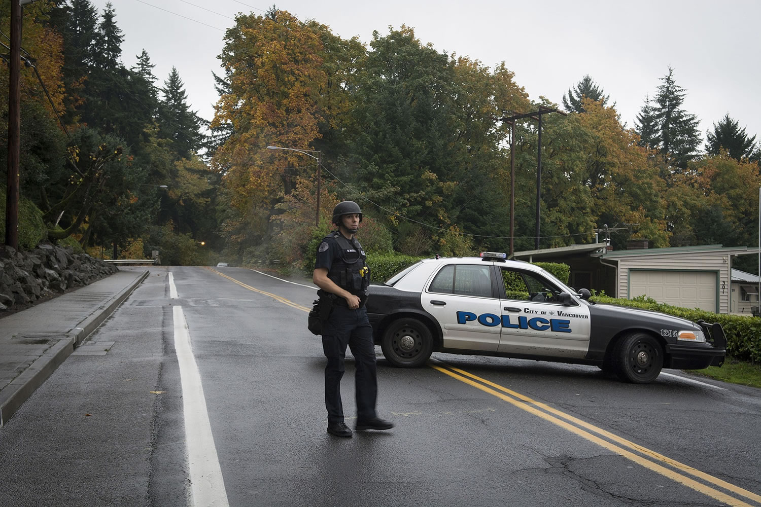 Police block off East Evergreen Boulevard near North Blandford Drive on Oct.