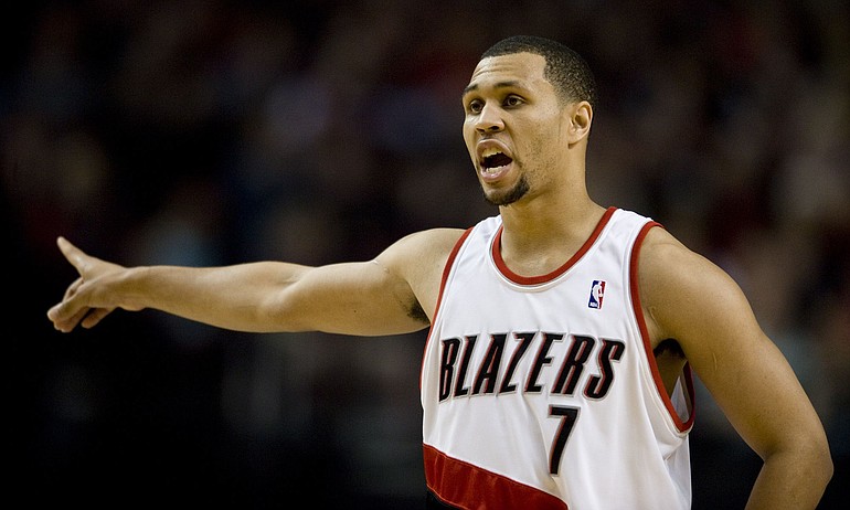 Brandon Roy will start today against the Suns.