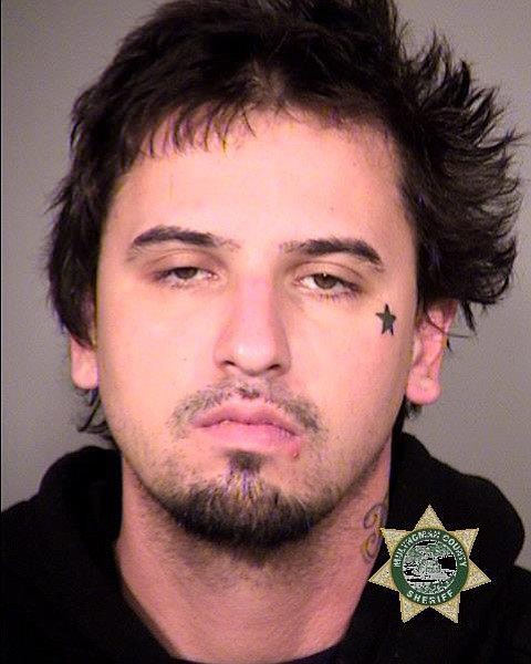 Man arrested in Oregon in local burglary case