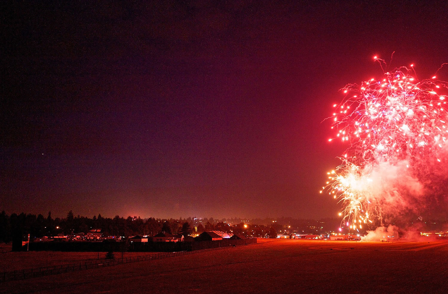 Fireworks during the Fourth of July celebration at Fort Vancouver on Friday.
