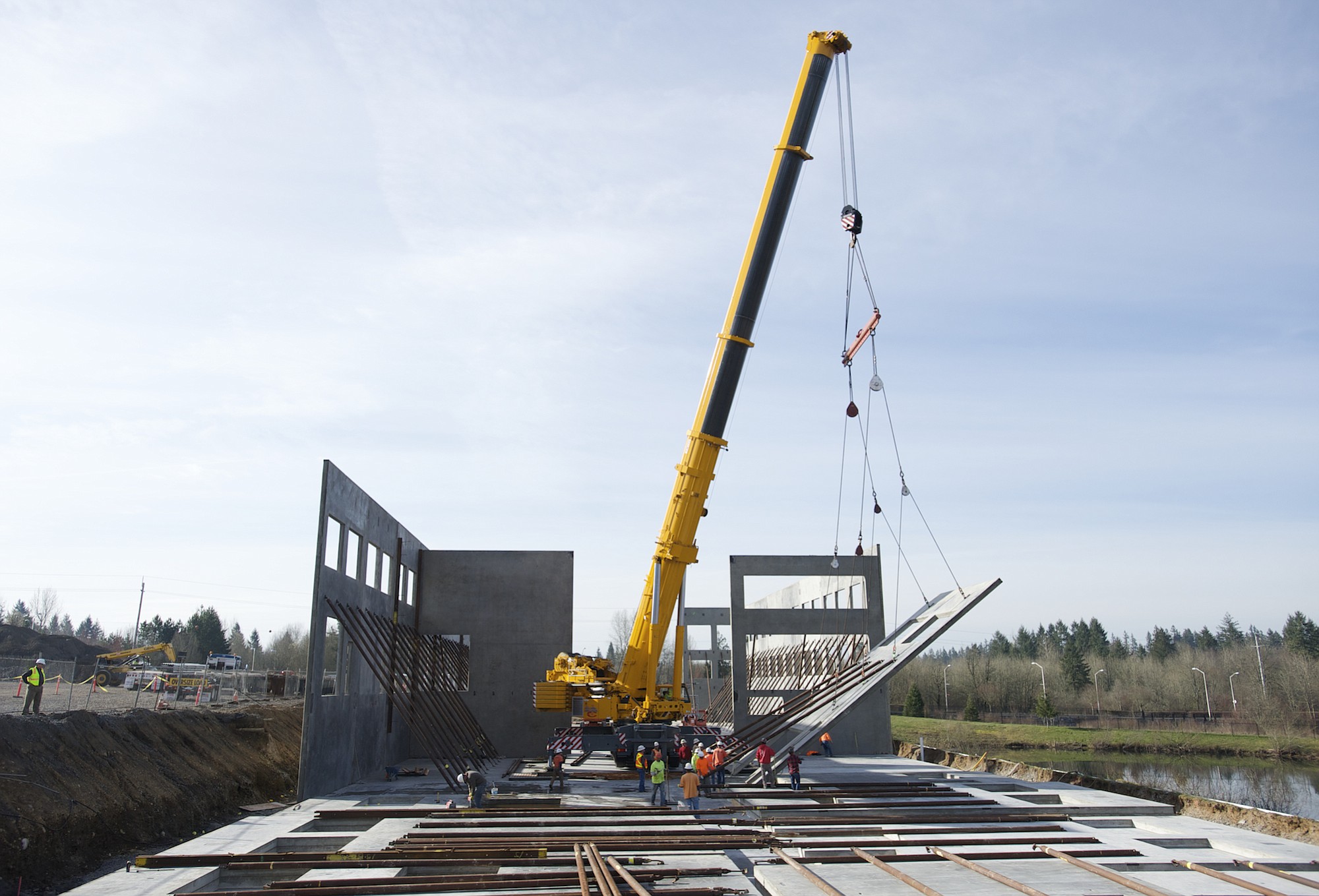 A 600-ton hydraulic crane makes for light work lifting large tilt-up concrete walls at the Dwyer Creek Business Center in Camas on Tuesday.