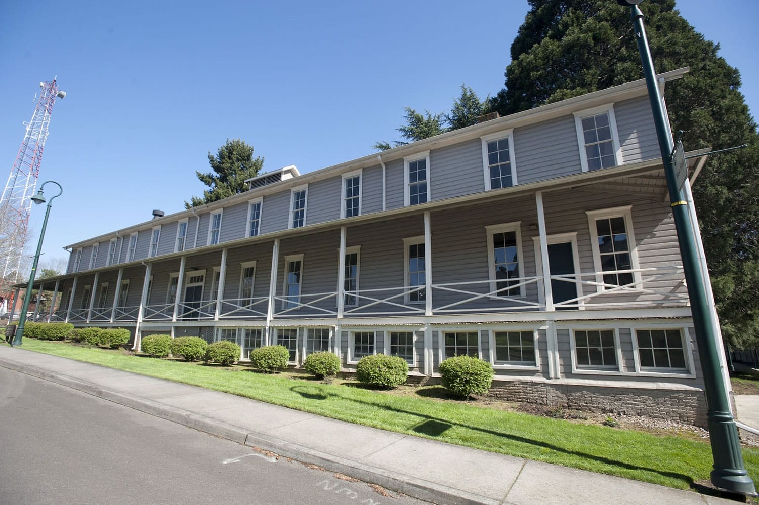 The long-vacant Infantry Barracks at Fort Vancouver will be renovated into studio and one-bedroom apartments over the next year as part of an $8.3 million &quot;adaptive reuse&quot; project involving four buildings.