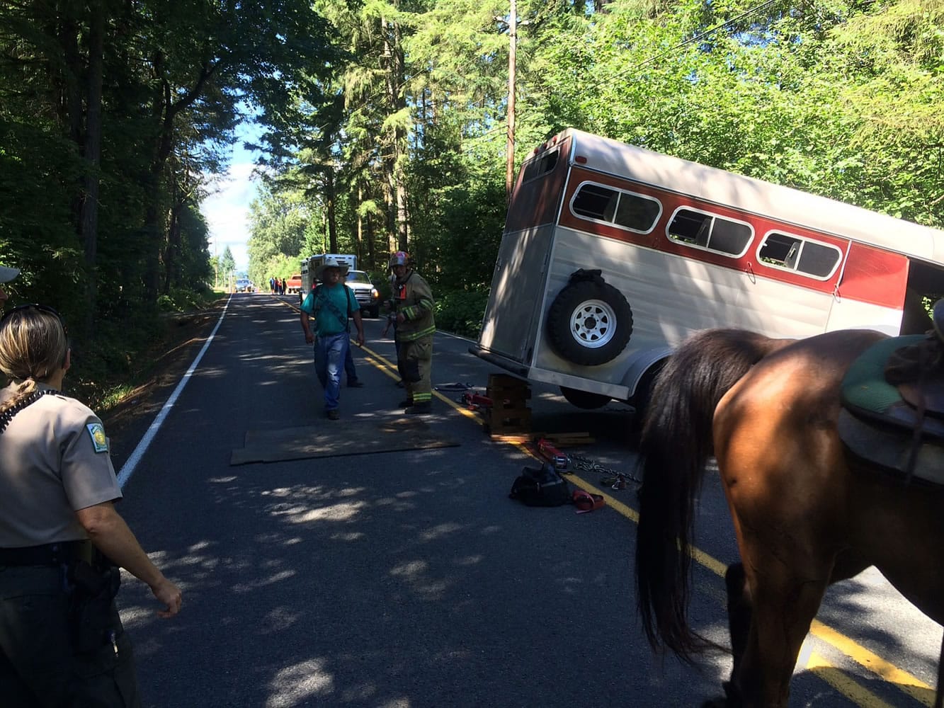 A horse trailer came unhitched from a truck on Northeast 182nd Avenue on Saturday.
