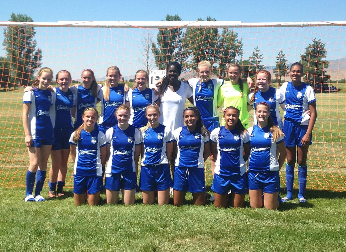 2015 FC Salmon Creek Nemesis girls soccer team.
