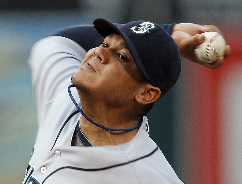 Mariners ace Hernandez wins AL Cy Young - The Columbian