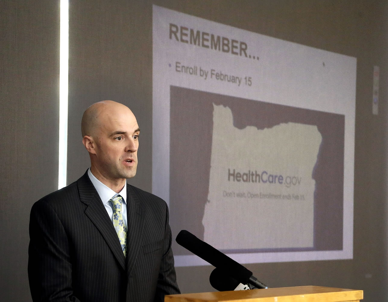 Cover Oregon Executive Director Aaron Patnode at a news conference in Portland in January.