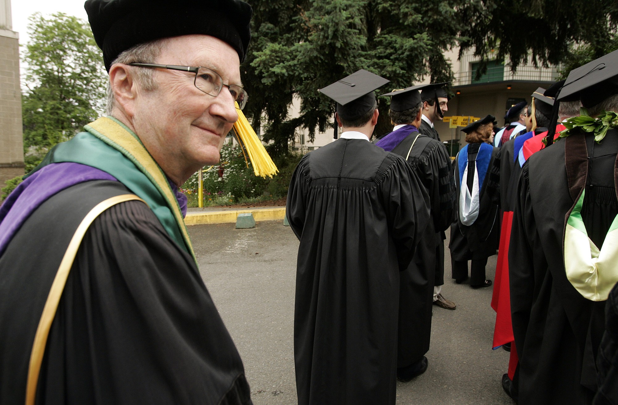 Oregon political and academic leader Dave Frohnmayer died Monday at age 74.
