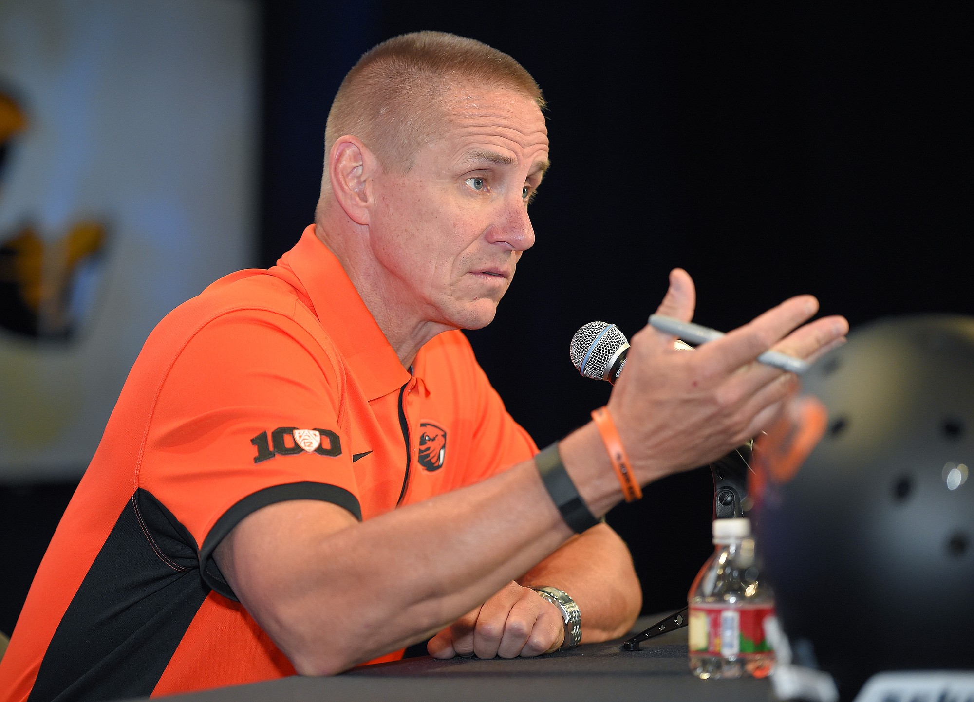 Oregon State head coach Gary Andersen speaks to reporters during Pac-12 Football Media Days, Thursday, July 30, 2015, in Burbank, Calif. (AP Photo/Mark J.