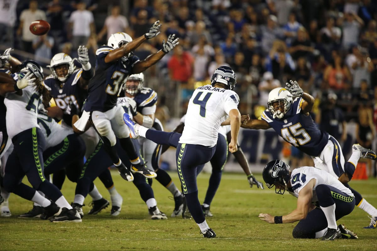 Seattle Seahawks kicker Steven Hauschka (4) boots a field goal against the San Diego Chargers during the second half of a preseason NFL football game Saturday, Aug. 29, 2015, in San Diego.