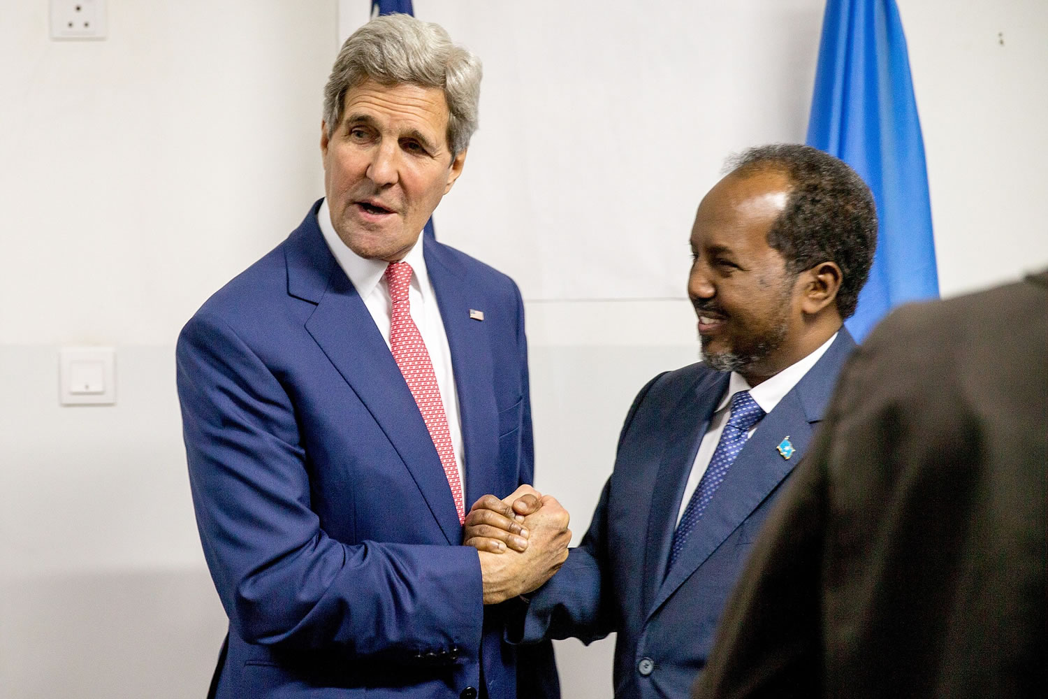 Secretary of State John Kerry meets with President Hassan Sheikh Mohammed, right, Tuesday at the airport in Mogadishu, Somalia, in a show of solidarity with the Somalian government trying to defeat to al-Qaida-allied militants and end decades of war in the African country.