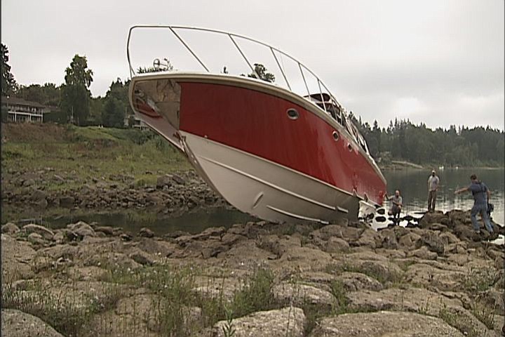 A wrong turn sent a 49-foot yacht slamming into some rocks near the Cedar Oak Boat Ramp on the Willamette River south of Portland.