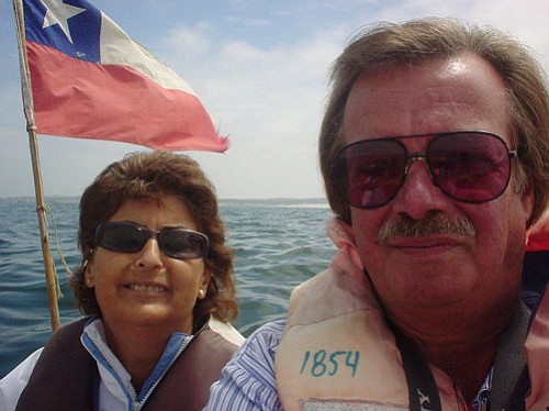 Chilean native Victoria Elena and newcomer Ed Delph - husband and wife - explore Chile's Humboldt Current Regional Park in 2003.