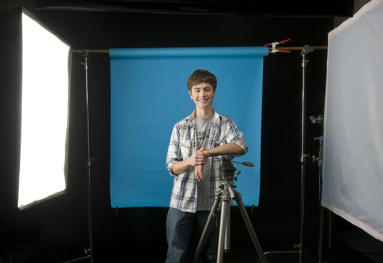 A sharp eye and creative camera skills have won Skyview High School senior Clint Saylor, 17, an invitation to help broadcast the U.S.