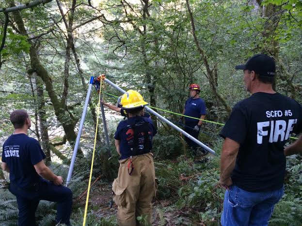 Skamania County Fire District first reponders assisted a woman with a shoulder injury and a boy who got his foot trapped between two rocks on Saturday.