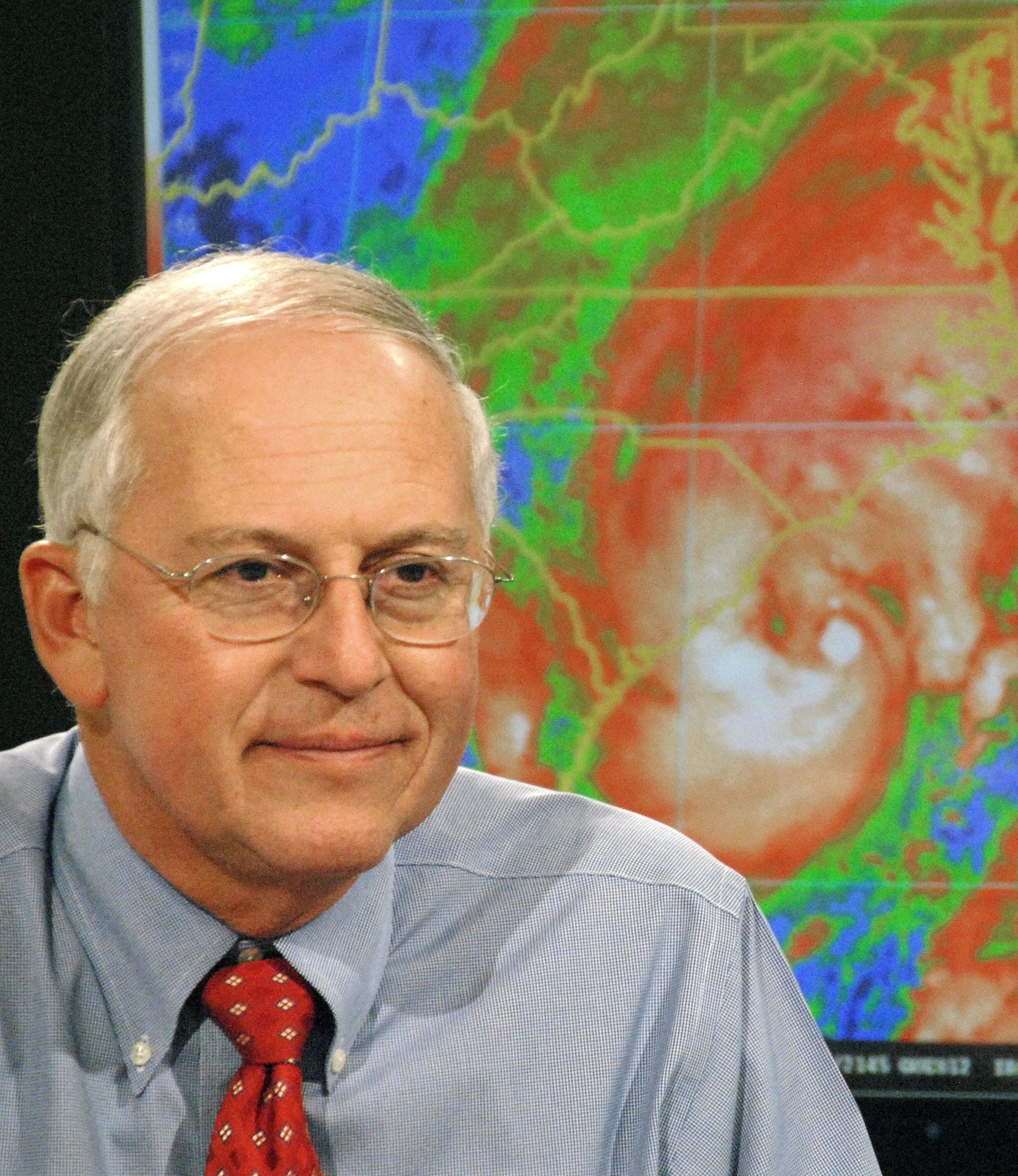 ational Hurricane Center director Max Mayfield briefs a Charleston, S.C., television audience on the progress of Tropical Storm Ernesto, at the hurricane center in Miami in 2006.