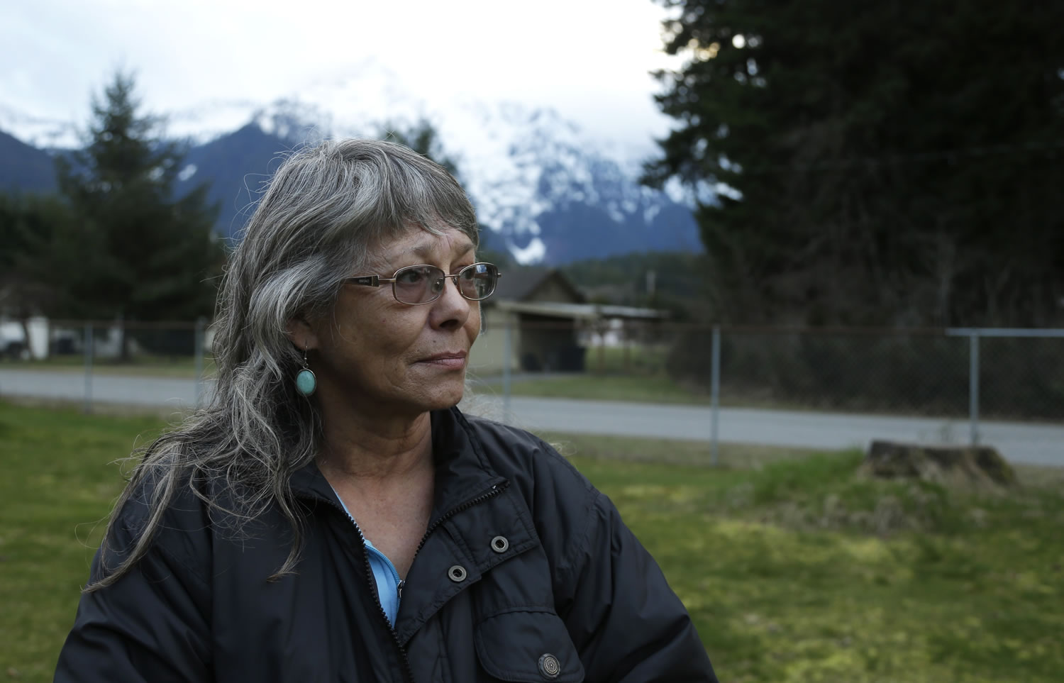 Robin Youngblood survived the massive mudslide that hit the community of Oso on March 22, and was rescued by a helicopter as she floated on a piece of a roof.