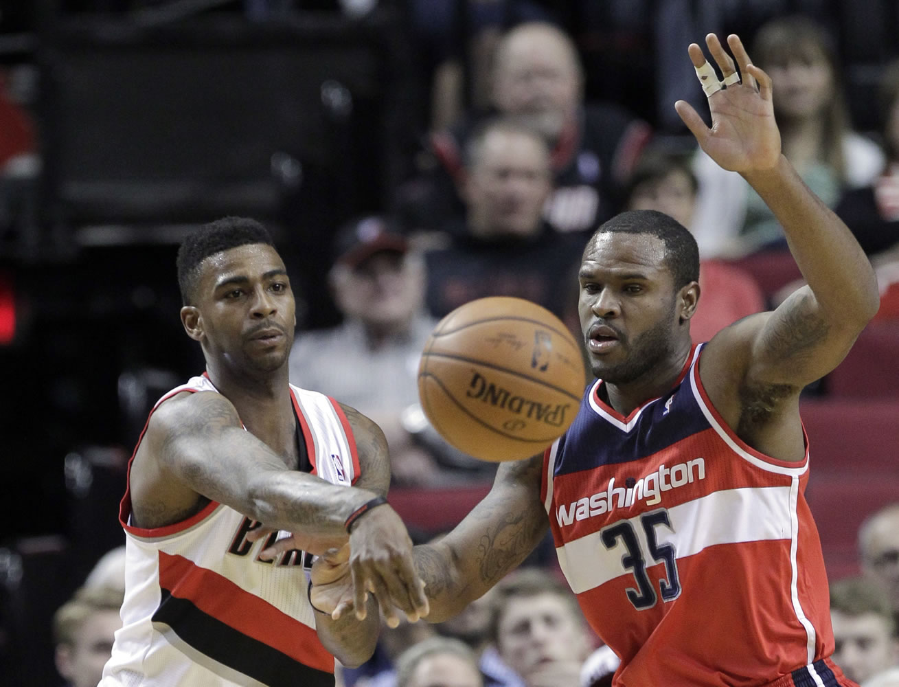 Portland Trail Blazers forward Dorell Wright, left, has averaged 12 points and 5.6 rebounds in the five games since LaMarcus Aldridge was injured.