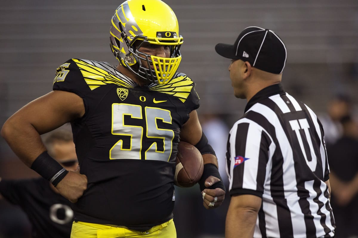 Oregon center Hroniss Grasu (55) is considered one of the top center prospects for the upcoming NFL Draft.