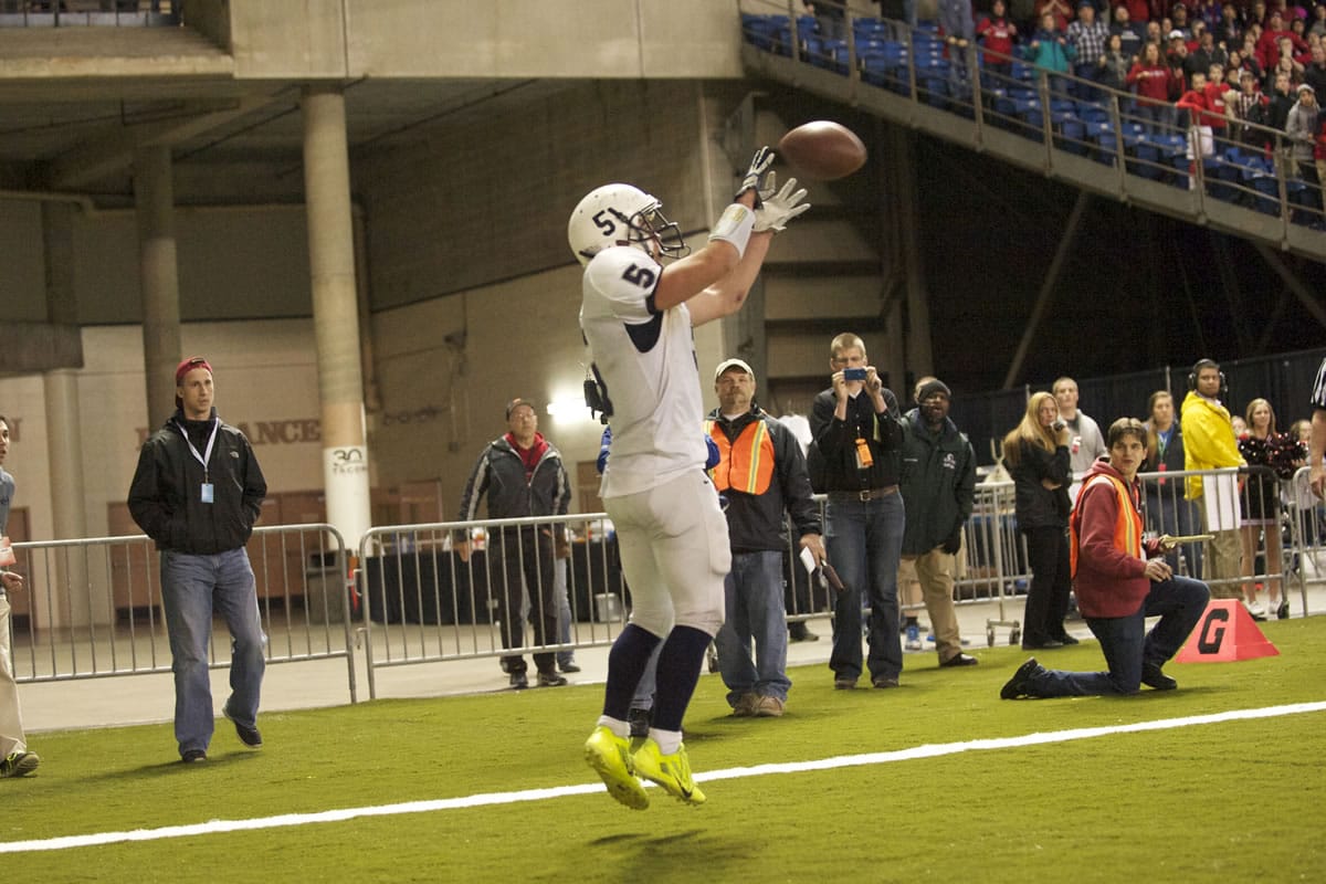 Chiawana scores the winning touchdown against Camas in the State 4A championship game at the Tacoma Dome, Saturday, December 7, 2013.