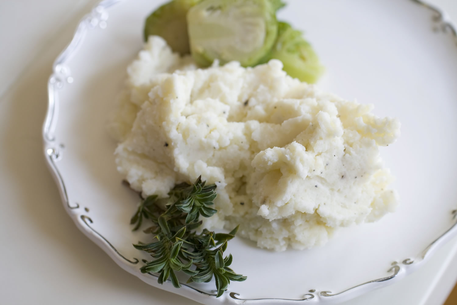Make-ahead light mashed potatoes