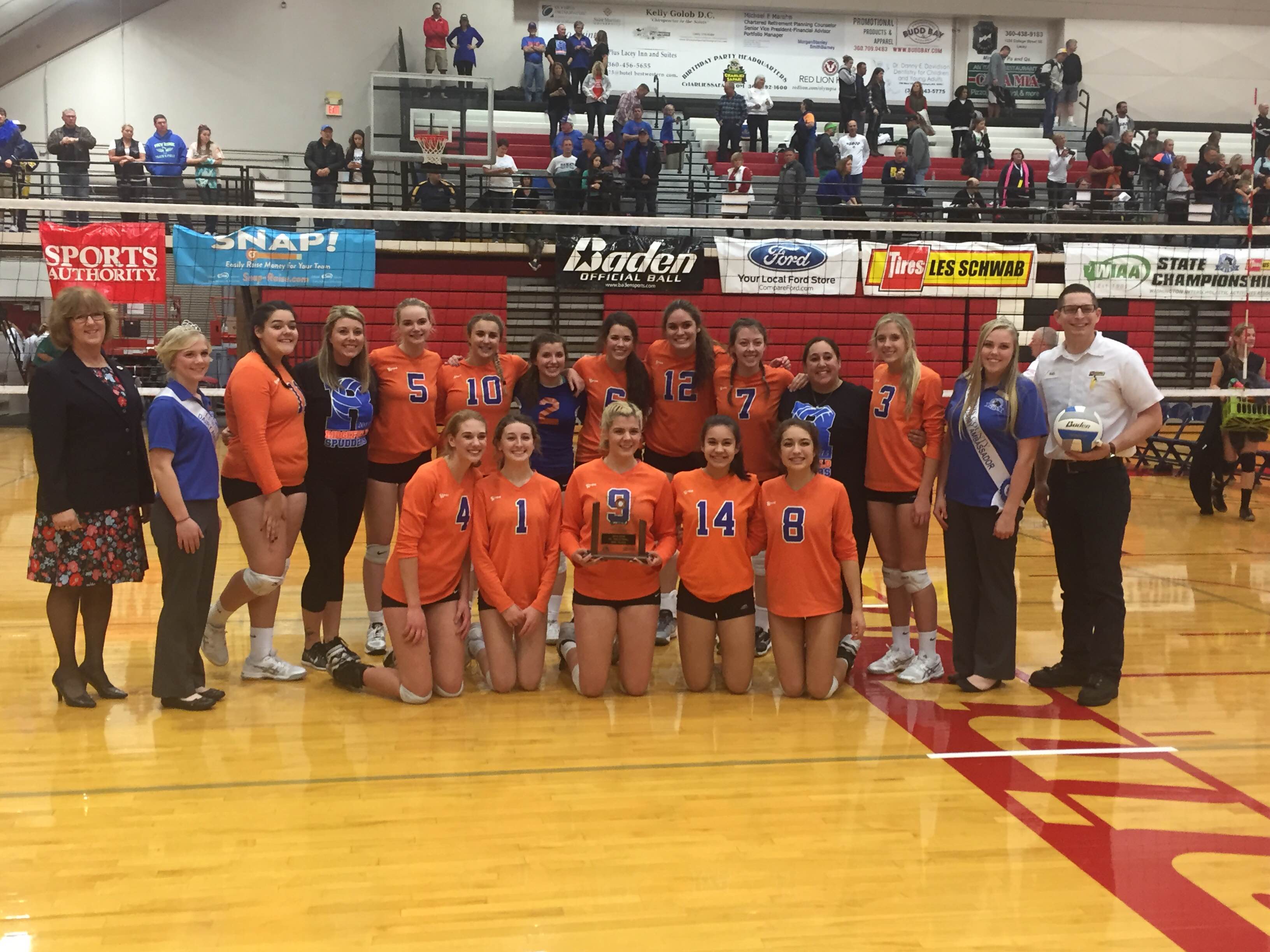Ridgefield takes home third place in 2A state volleyball.