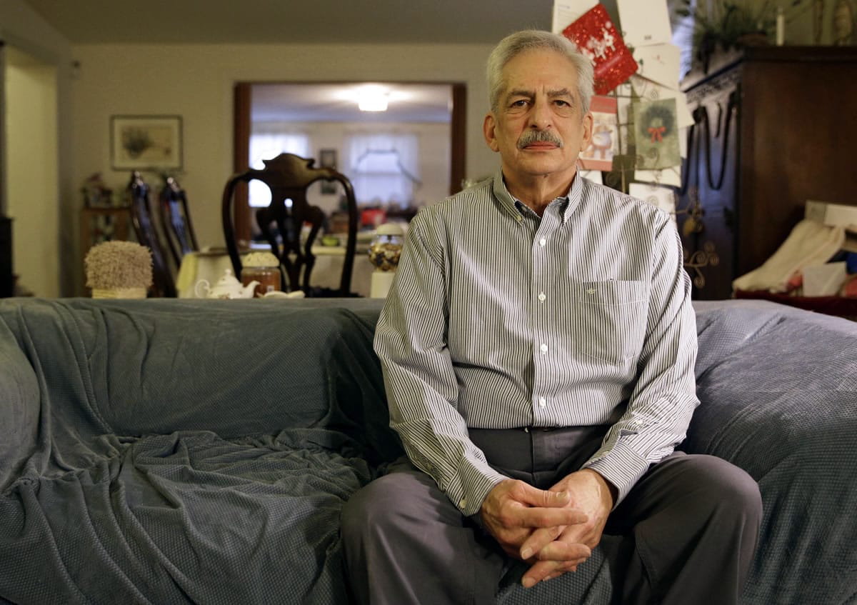 A cutoff of unemployment benefits for the long-term unemployed has left more than 1.3 million Americans with a stressful decision: What now? Stan Osnowitz, 67, of Baltimore, lost his state unemployment benefits of $430 a week in December. The money put gasoline in his car so he could look for work.