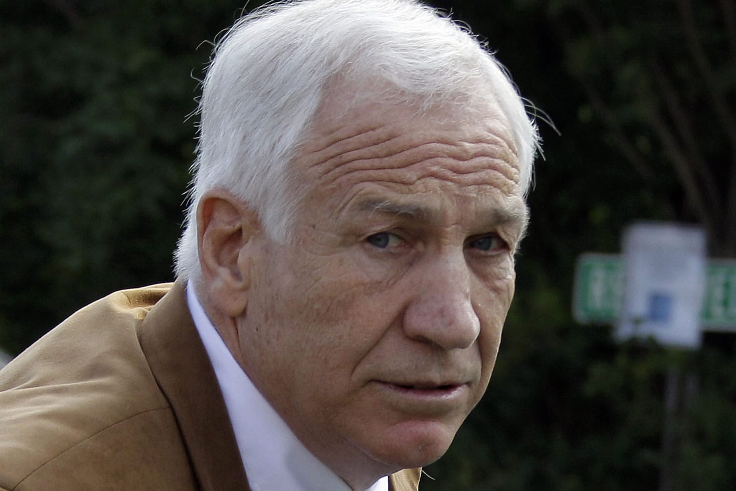 Former Penn State assistant football coach Jerry Sandusky arrives at the Centre County Courthouse in Bellefonte, Pa., June 22, 2012.