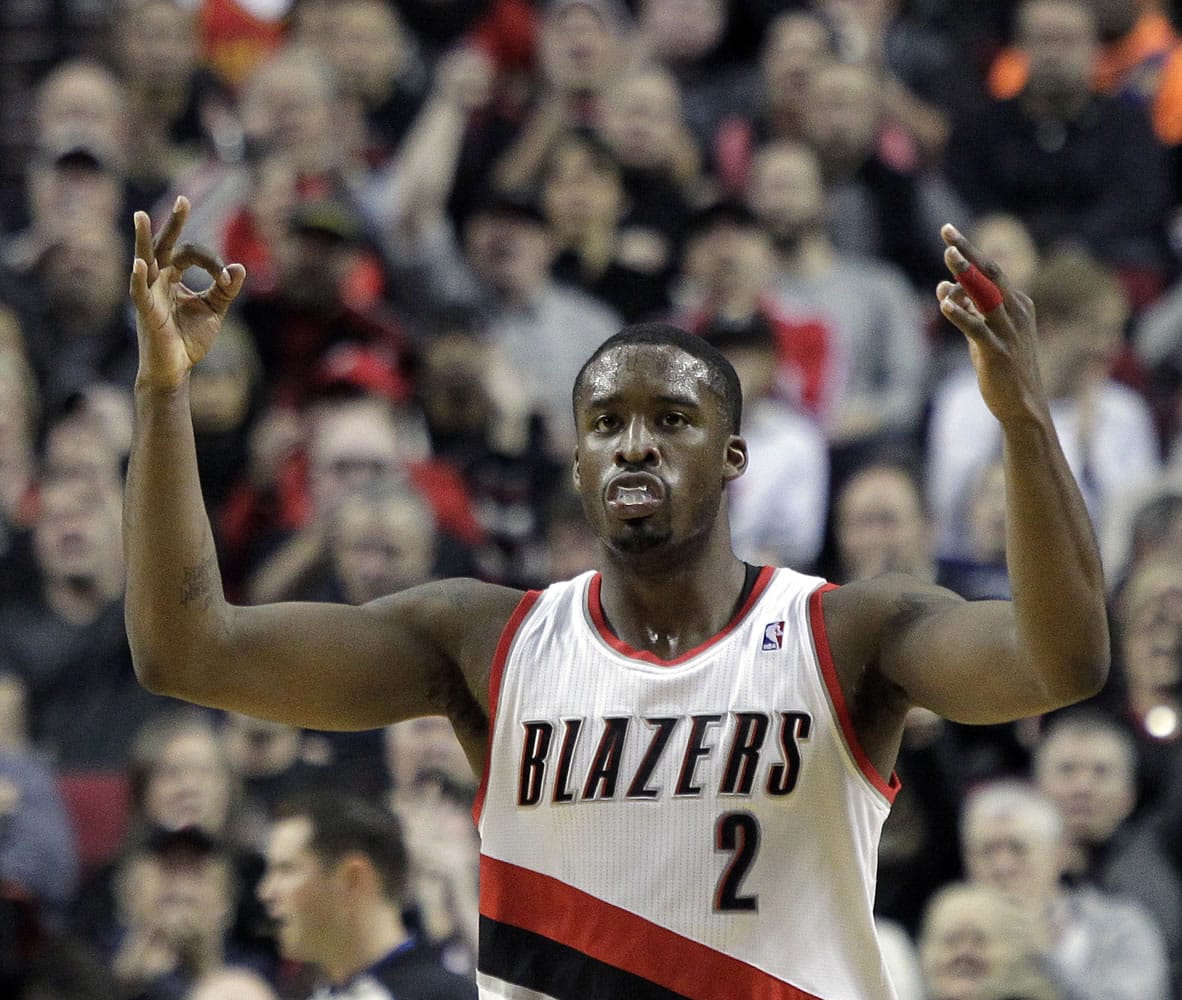 Wesley Matthews signals after making a 3-pointer in the Blazers' win over Oklahoma City (Don Ryan/Associated Press)