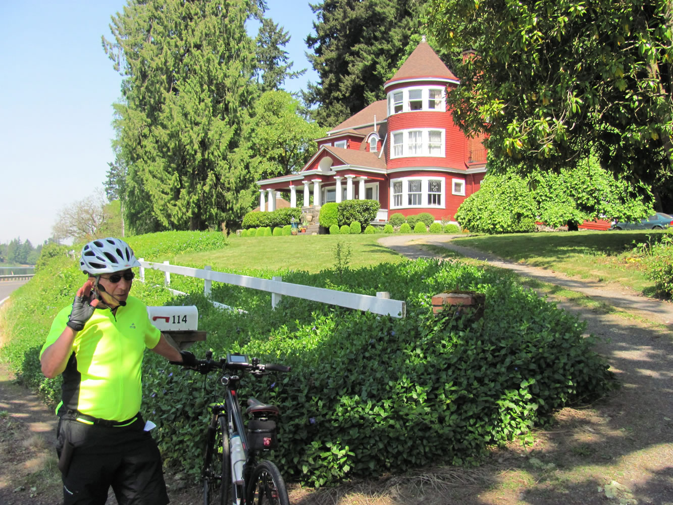 Joseph Blanco talks about some of the interesting features and historical aspects of the Pittock-Leadbetter House at Lacamas Lake.