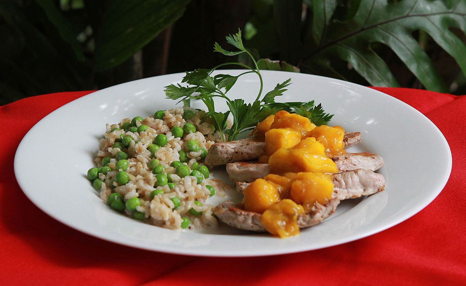 Try sweet, juicy Florida mangoes to make a quick, rum-flavored sauce for pork scaloppini.