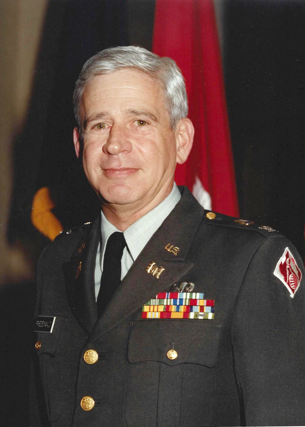 Retired Army Col. Bob Friedenwald died of lung cancer July 31 at age 77.