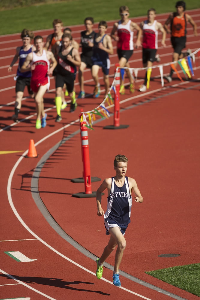 Skyview's Colby Gilbert runs out front en route to an 11-second victory in the 3,200 meters at the 4A district track and field meet on Wednesday.