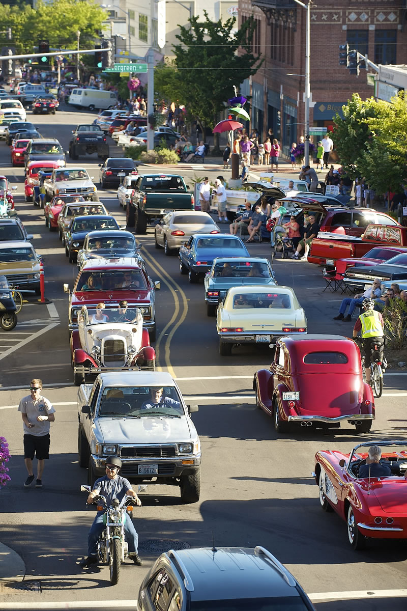 Hundreds of cars, classic and modern, parade past thousands of people Saturday along Main Street at the fifth annual Cruisin' the Gut.