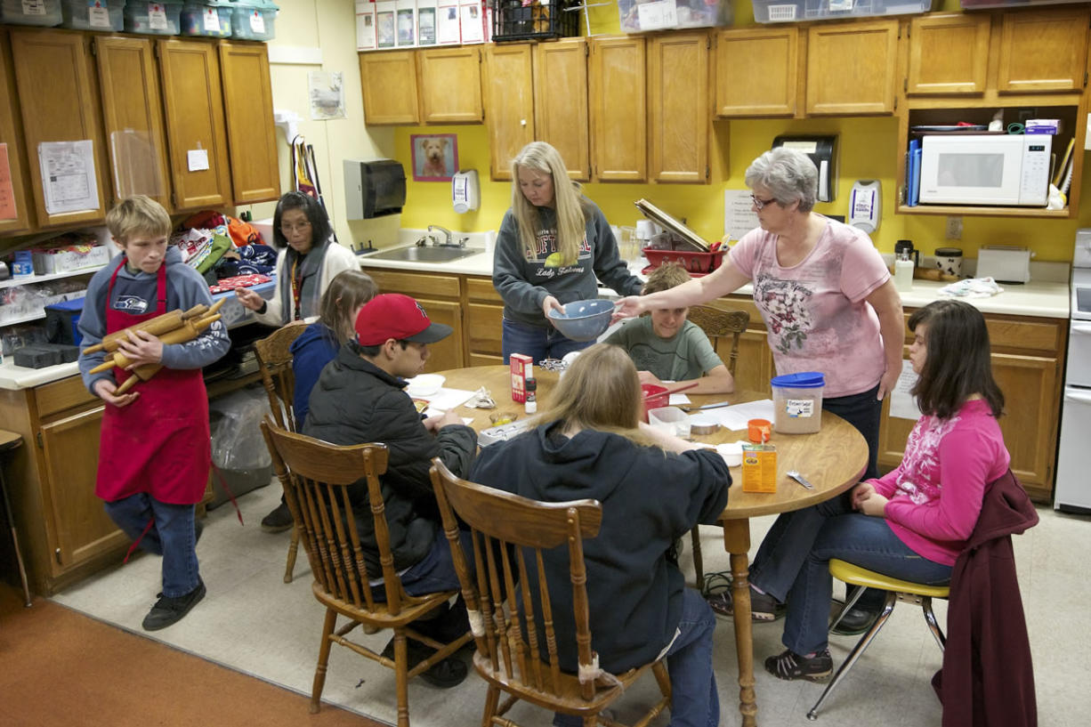 For Prairie life skills students, cooking&#39;s a squeeze - The Columbian