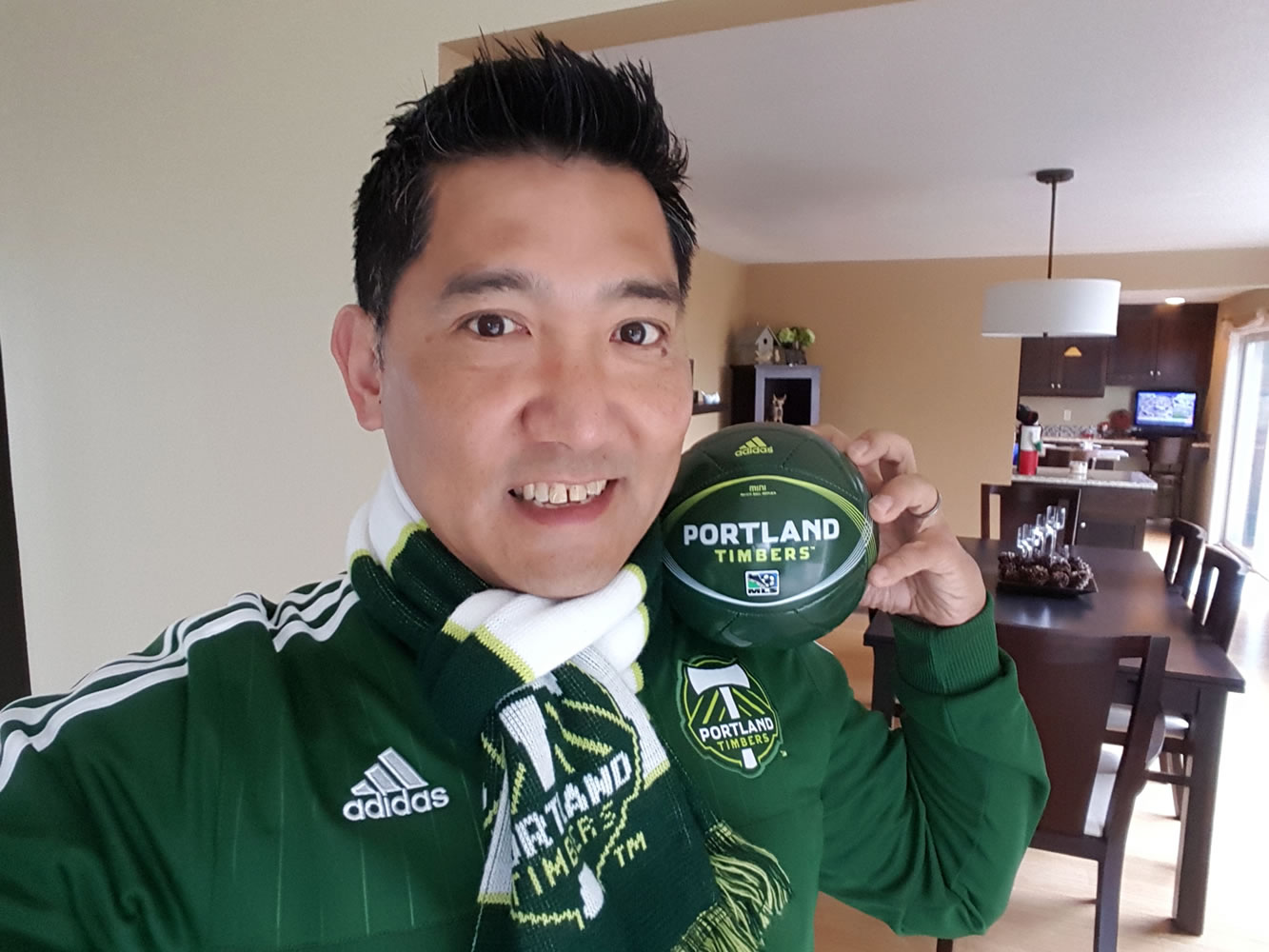 Noland Hoshino of Vancouver won a trip to Sunday&#039;s MLS Cup final through a Microsoft sweepstakes.