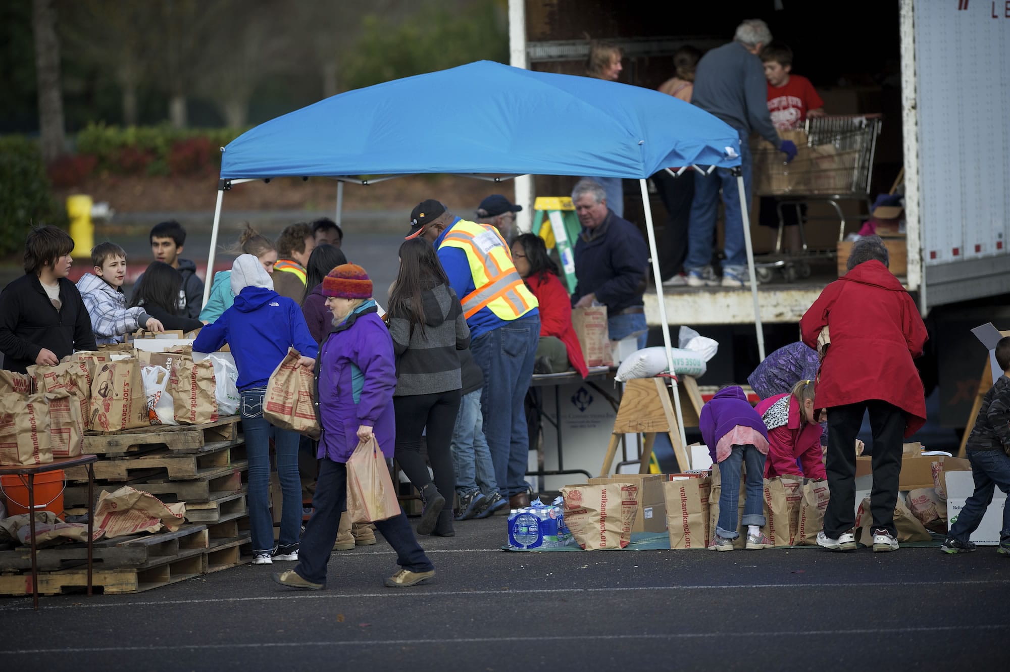 About 3,500 total volunteers turned out for Saturday's annual Walk and Knock food drive, which benefits the Clark County Food Bank and its partner organizations.