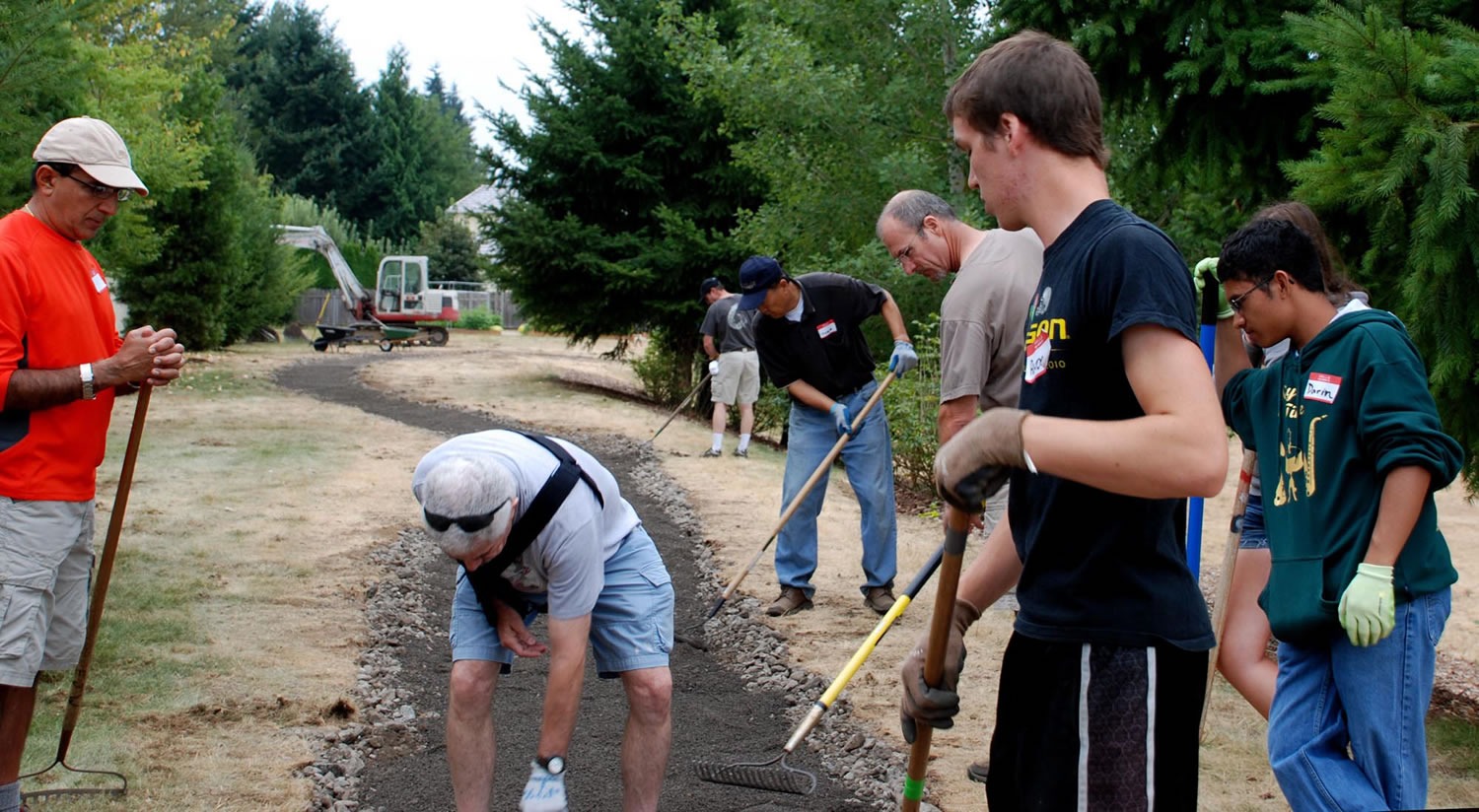 Volunteers from the First Place neighborhood and seven students from Evergreen High School recently built a new 900-foot soft path for First Place Park.