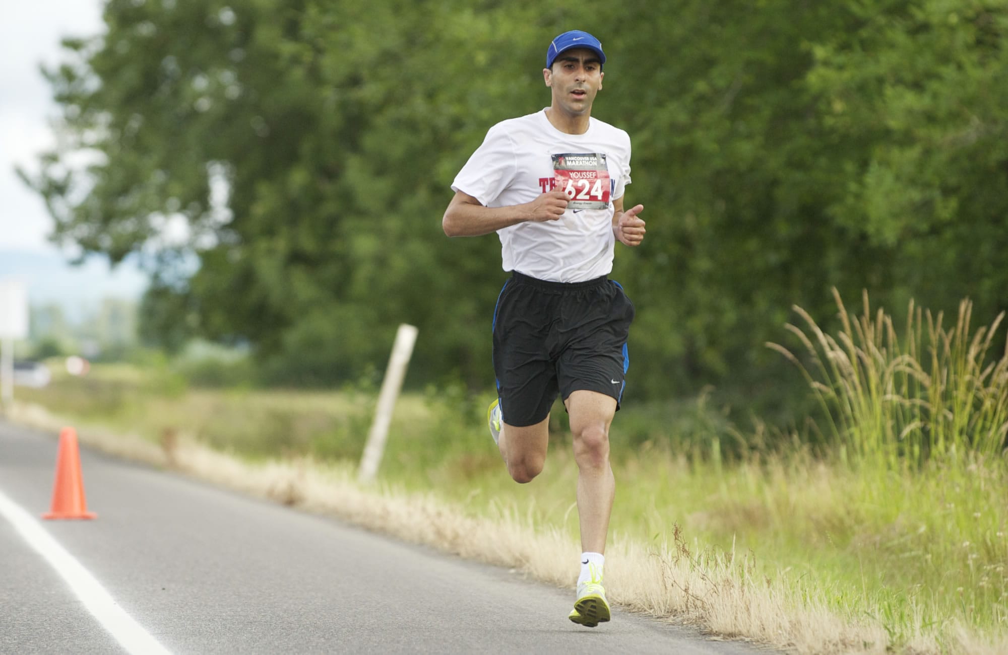 Youssef Zirari, 26, of Vancouver leading the Vancouver USA Marathon early in the race.