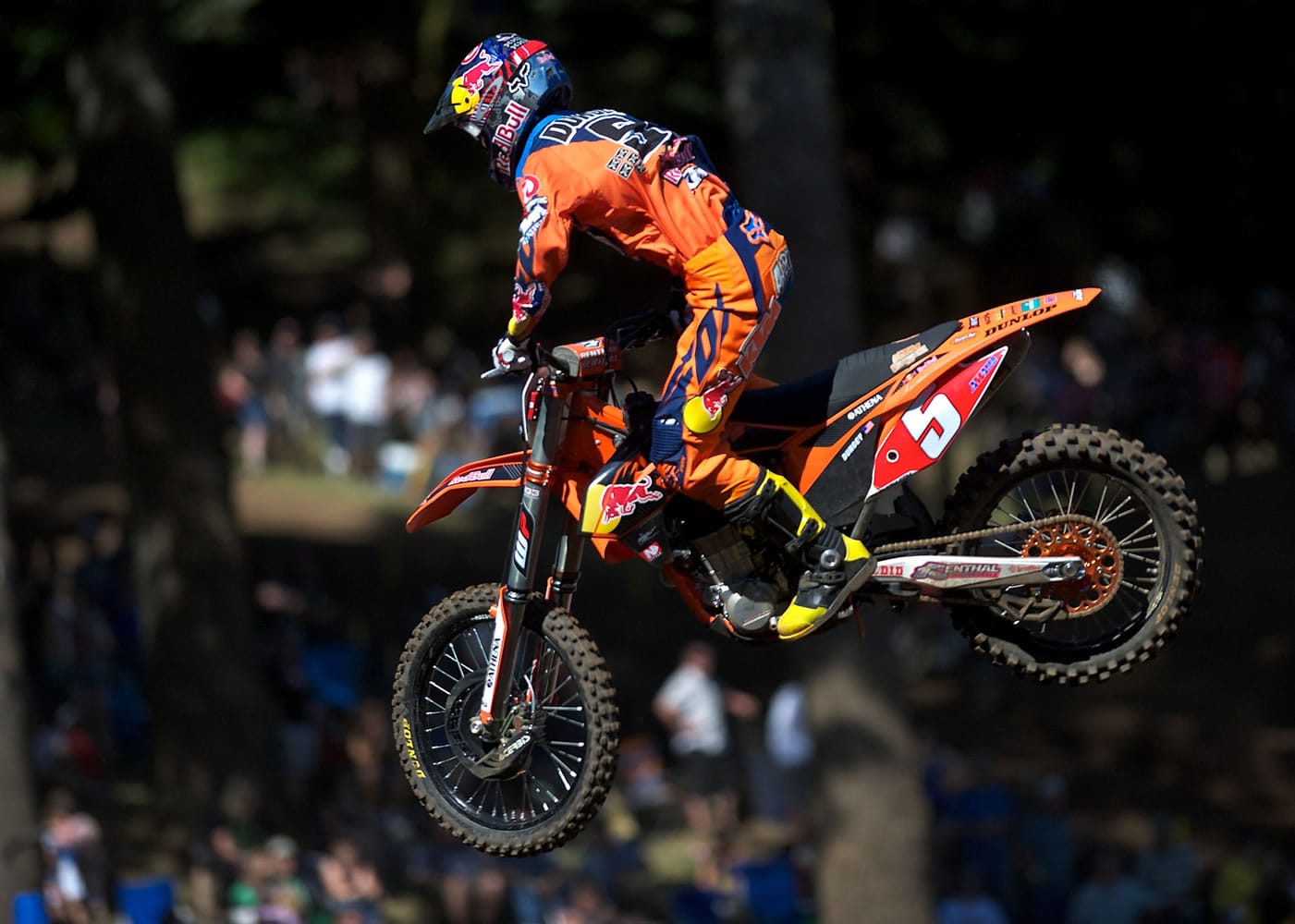Ryan Dungey had his string of 10 straight moto wins snapped Saturday, but he won another overall title to all but wrap up the season championship.