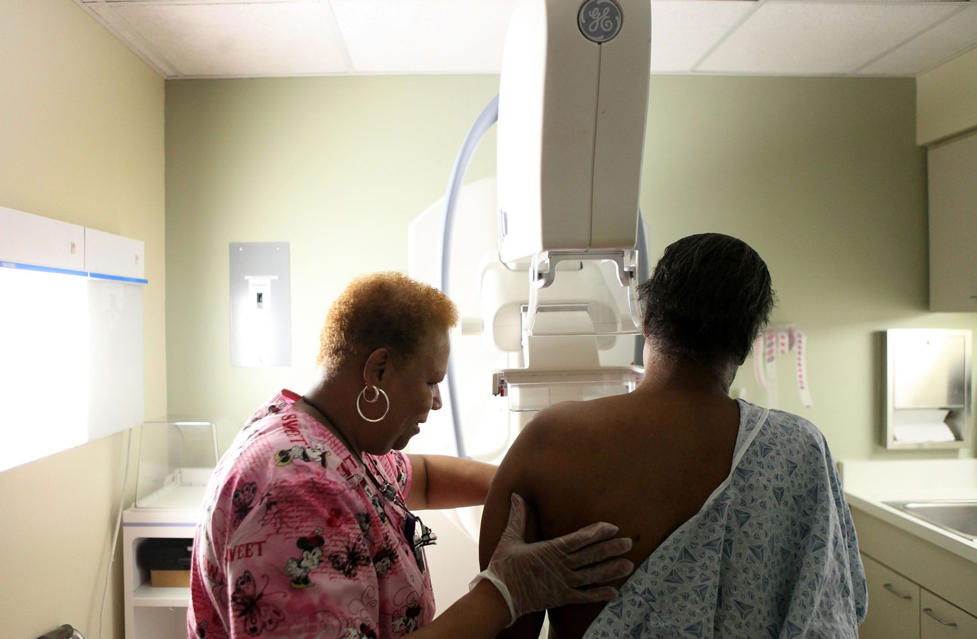 The American Cancer Society continues to advise women to get screening mammograms annually beginning at age 40 and for as long as they are healthy.