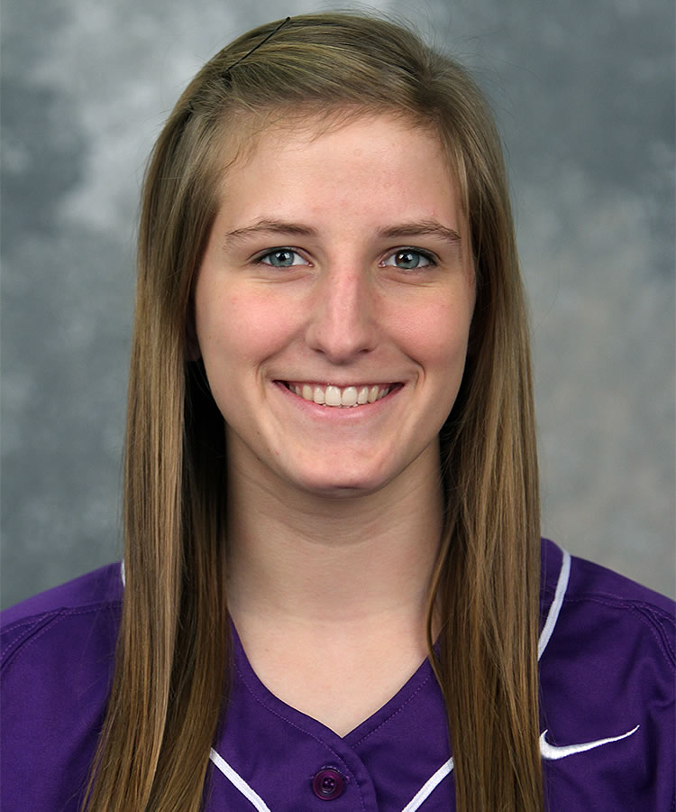 Erin Carson, Linfield College softball