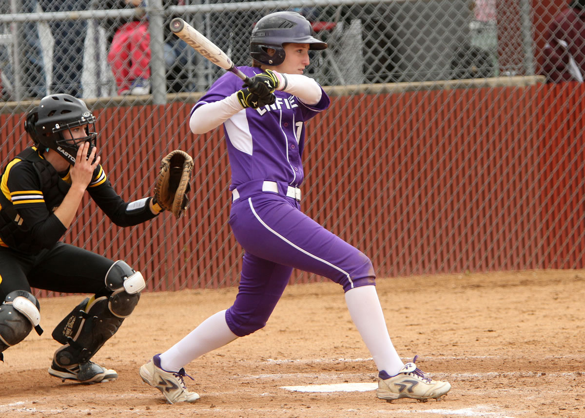 Linfield College sophomoreErin Carson, a graduate of Camas High School, was named an NCAA Division III All-America outfielder by the National Fastpitch Coaches Association.