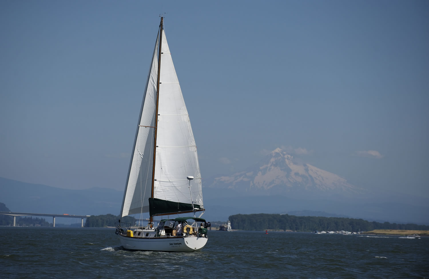 Sailboats abound on the Columbia River.